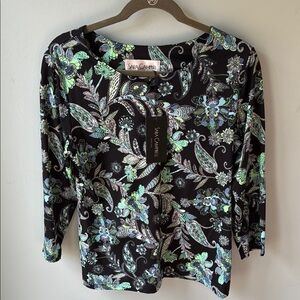 Sara Campbell Green and Blue Graphic 3/4 Sleeve Blouse